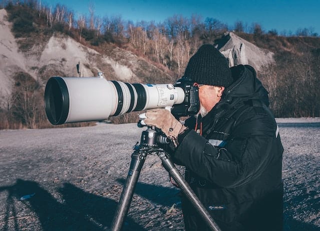 What Is a Telephoto Camera Lenses Used For?